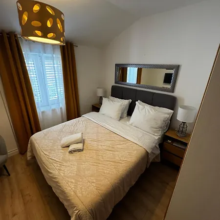 Apartament Marina